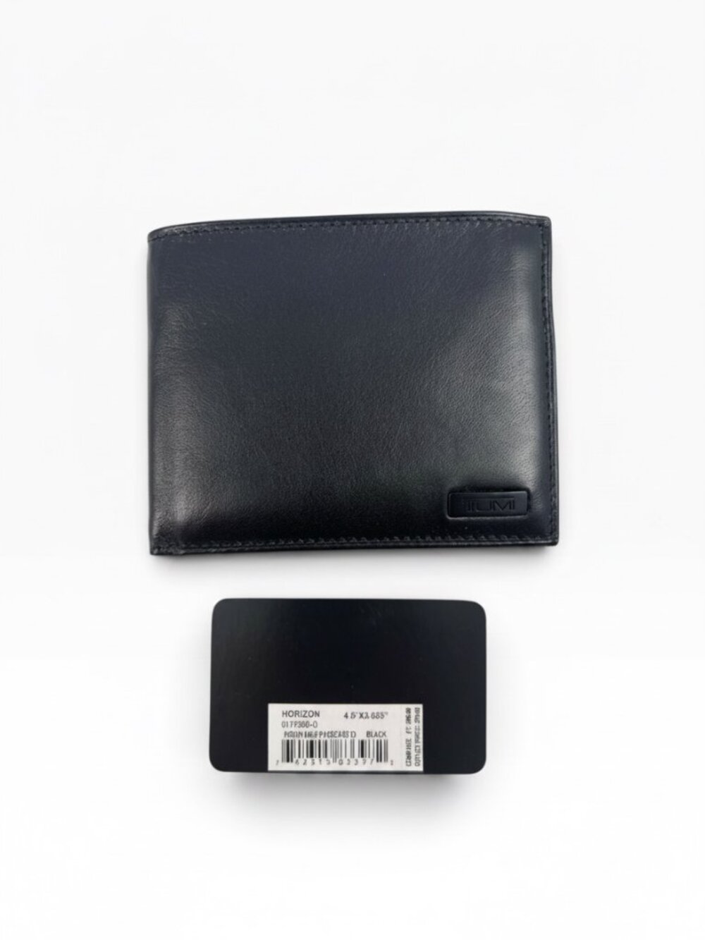 NEW IN BOX TUMI Horizon Folding ID Passcase Black Leather Wallet 017F360